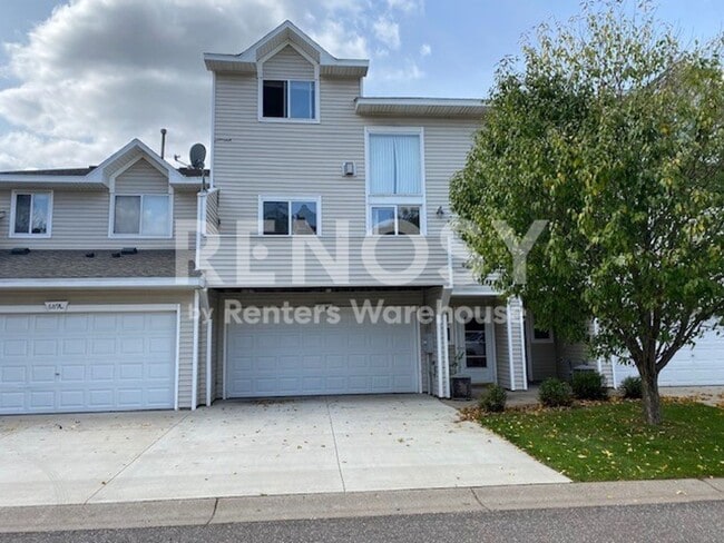 Photo - 689 Kingfisher Ln