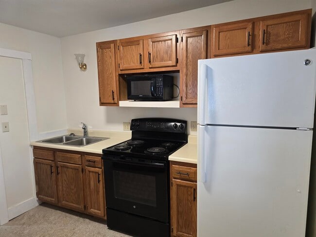 Photo - 147-149-149 Laurel St Unit 2