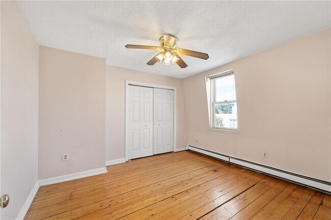 Photo - 1570 Westminster St Unit 3L