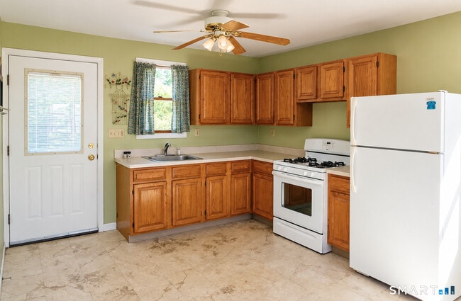 92 Sunny Meadow Rd