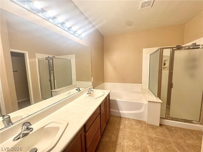 Photo - 7396 Bedford Pine Ct