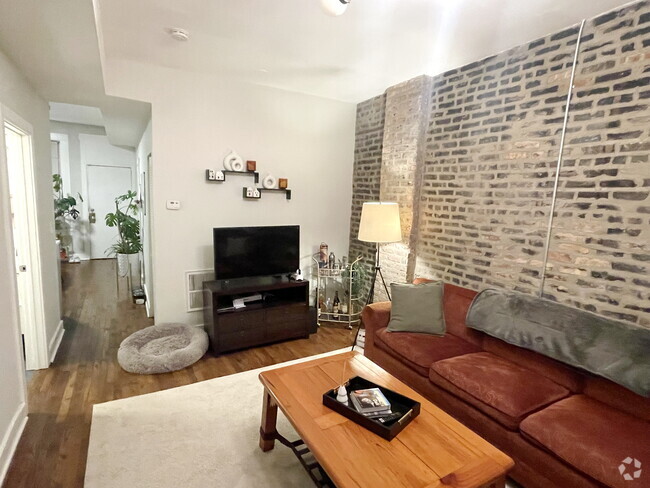 Building Photo - 1420 N Talman Ave Unit 3 Rental