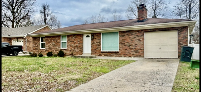 3BR/1.5 BA with two bonus rooms and finish... - 3BR/1.5 BA with two bonus rooms and finish... House