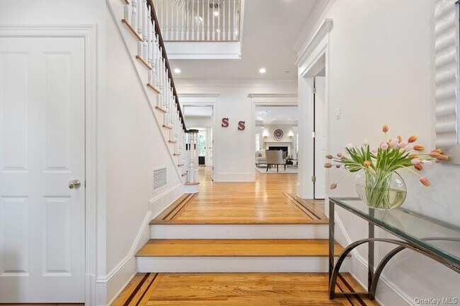 Photo - 11 School Ln