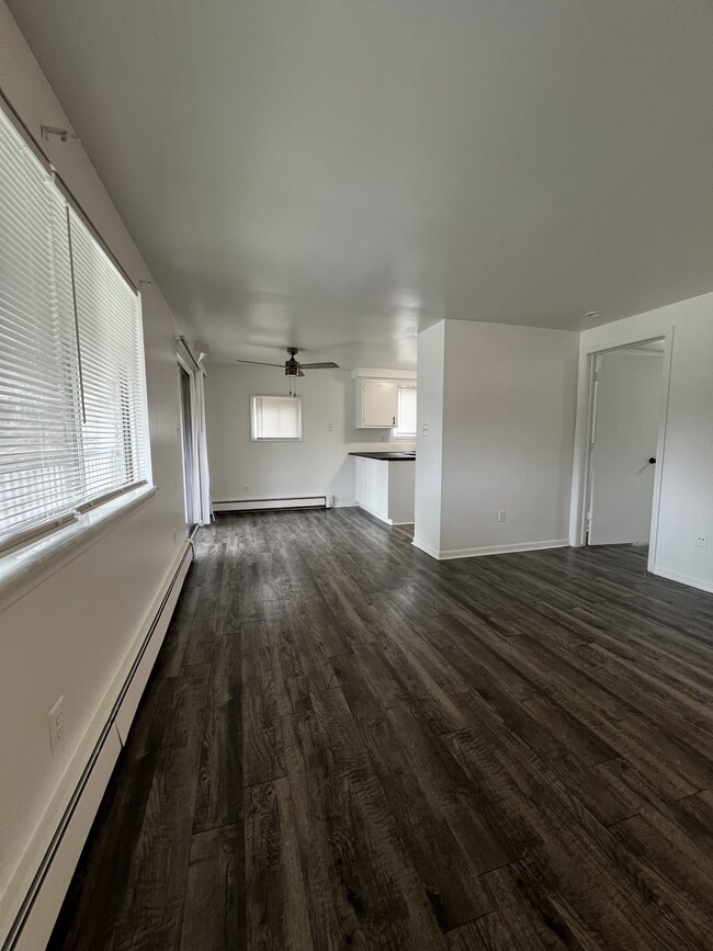 1630 N Pontiac Trl
