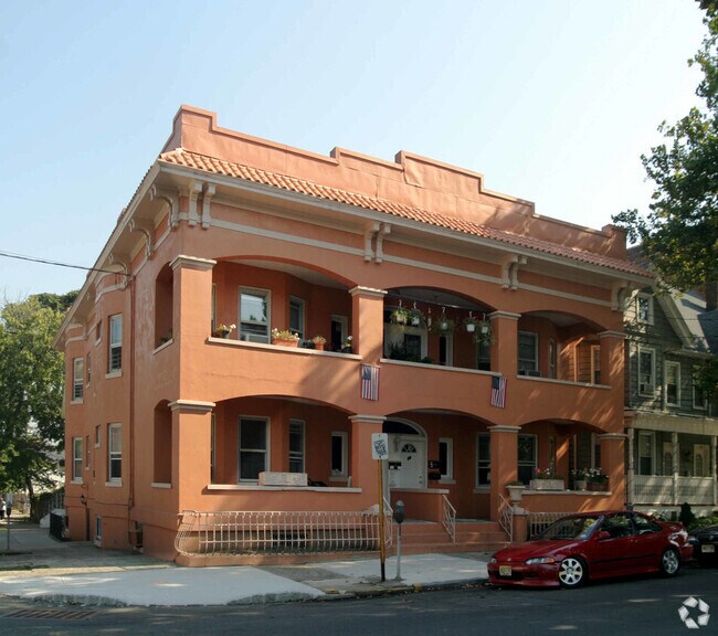 Apartments for Rent in Woodbridge NJ 1,119 Apartments