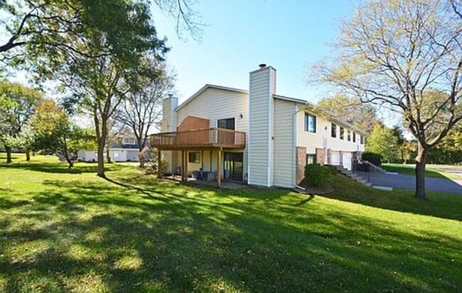 Photo - 1244 Ferndale St N