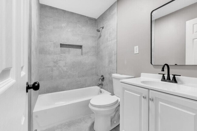 Photo - 1880 Glory Cir