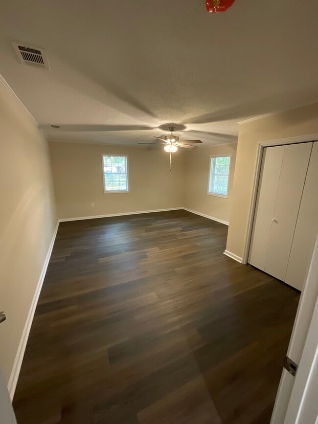 Photo - 1210 Dunwoody Dr