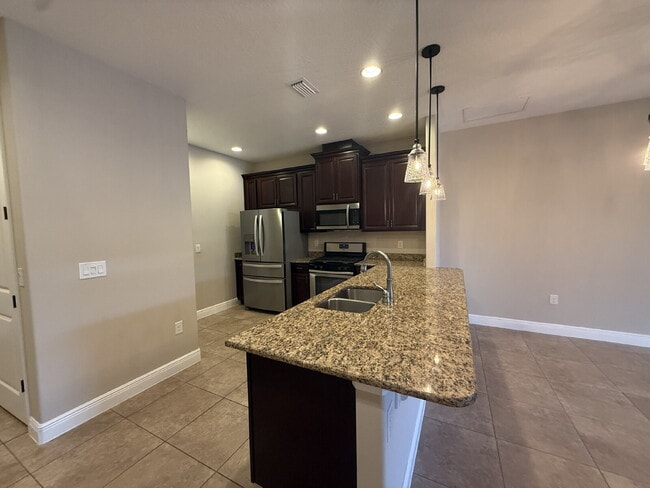 Photo - 3/2 townhome in desirable Loren Cove!