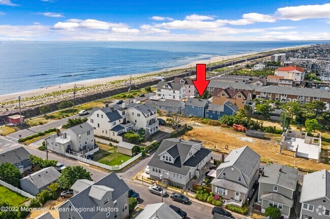 Building Photo - 244 Ocean Unit 2 Rental