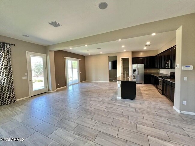 Photo - 25236 N 106th Dr