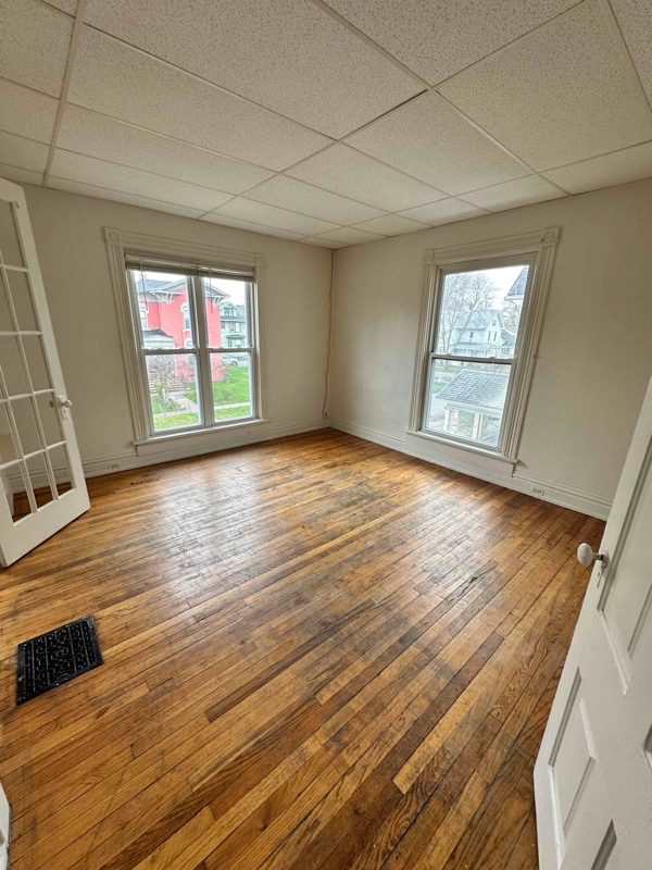 Building Photo - 311 N Van Buren St