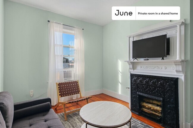 Room in Shared 4 bed/1.5 bath home in Allston