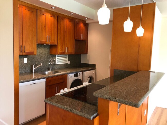 Photo - 2 Bed 2 Bath 1 Parking at Marco Polo Apartments, Great Views and Amenities!!! Unit 211
