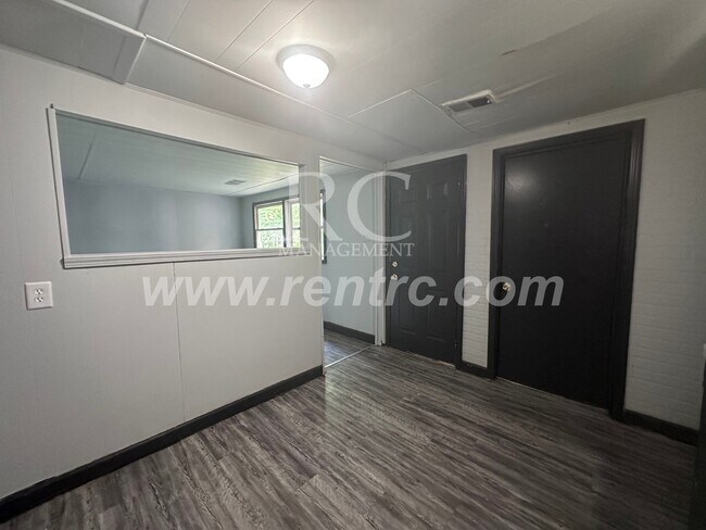 1224-D Marion-
