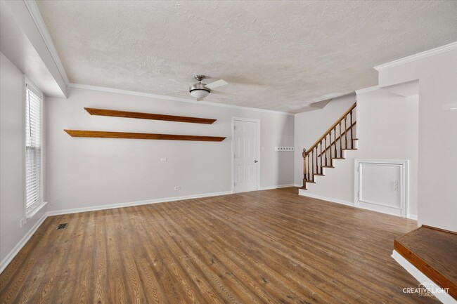 Photo - 2456 Devonshire Ct