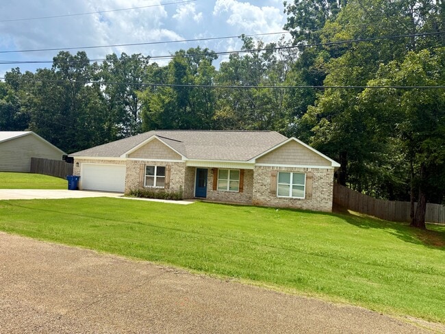 Building Photo - 341 Meadow Lark Dr