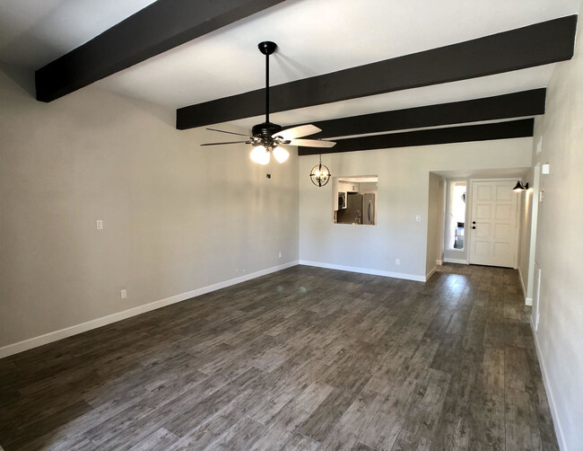 Fully Renovated 2bd/2 bath Scottsdale pati... - Fully Renovated 2bd/2 bath Scottsdale pati... Casa Adosada