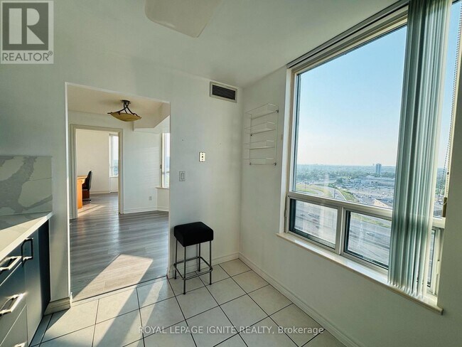 Photo - 68 Corporate Dr Unit 2025