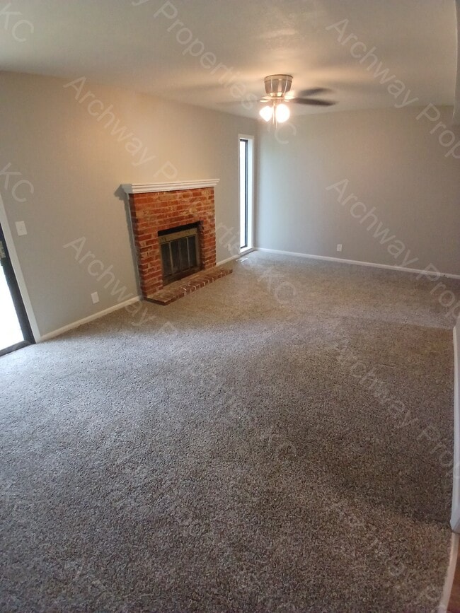 1267 Petzold Dr