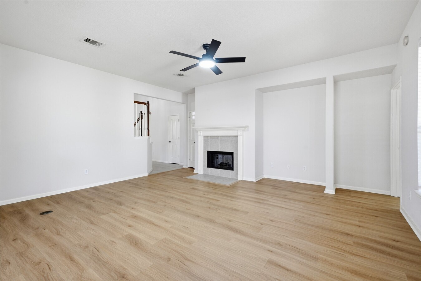 Photo - 6165 Darlington Ct