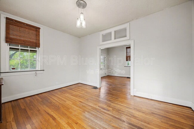 Photo - 2218 Salvador St