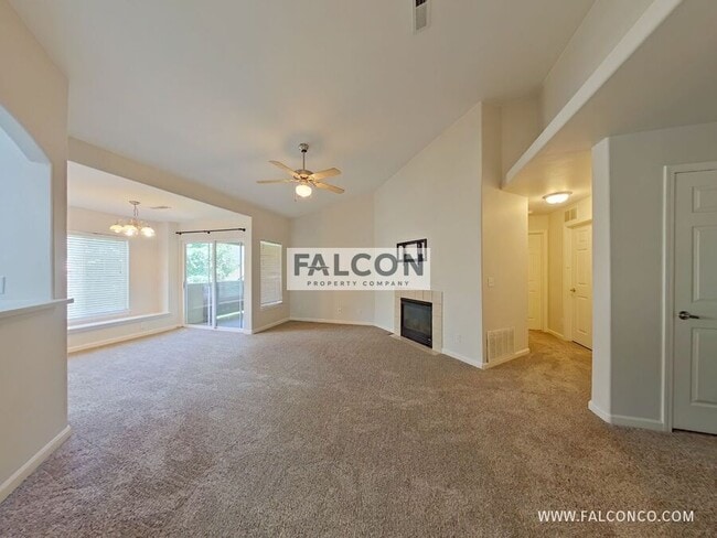 Photo - 6925 Ash Creek Heights Unit 202
