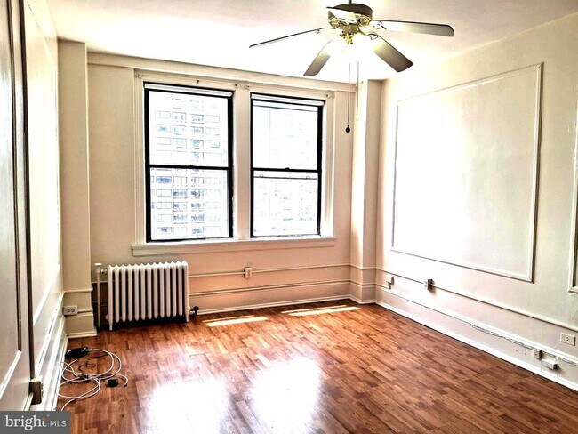 Building Photo - 1324 Locust St Unit 1421 Rental