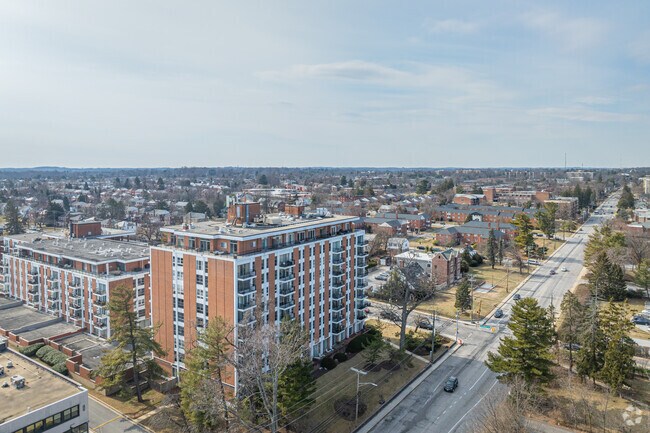 Photo - The Imperial