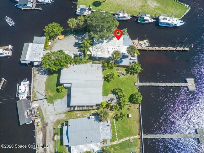 3965 Canal Dr