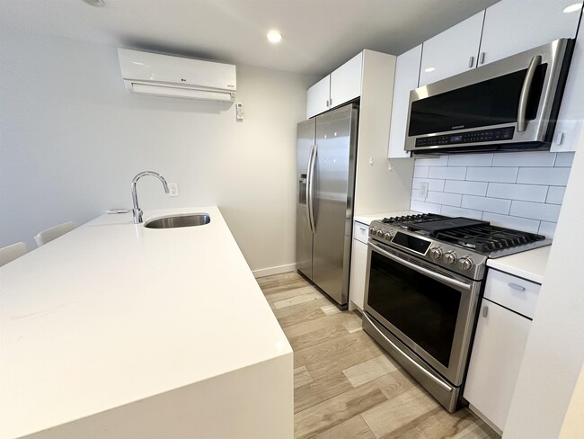 Photo - 115 Coles St Condo Unit B