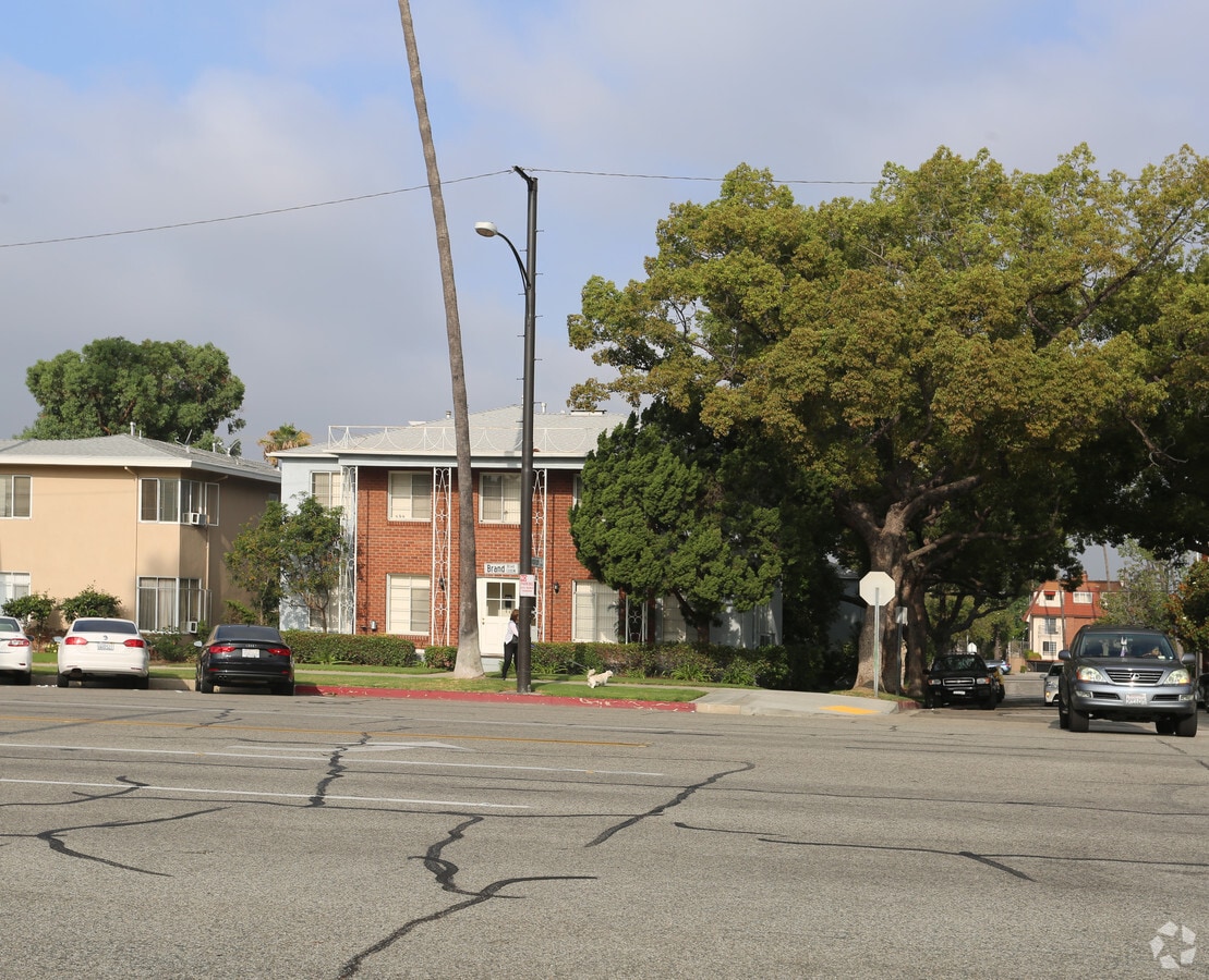 Photo - 1237 N Brand Blvd