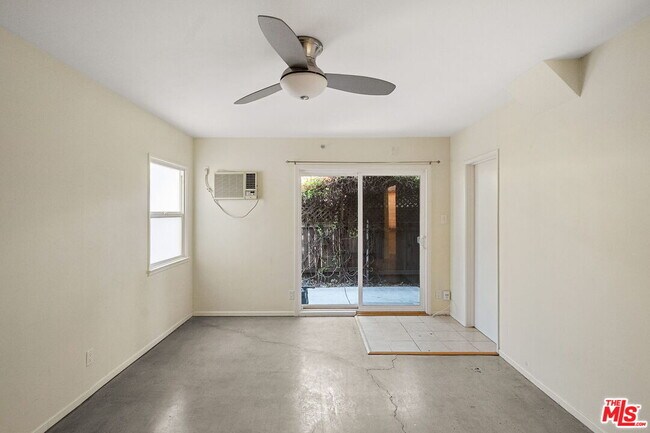 Photo - 2235 1/2 Laverna Ave Apartment