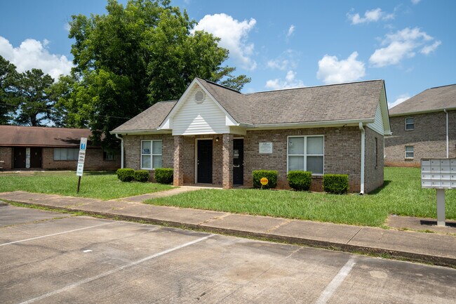 Hillcrest Estates