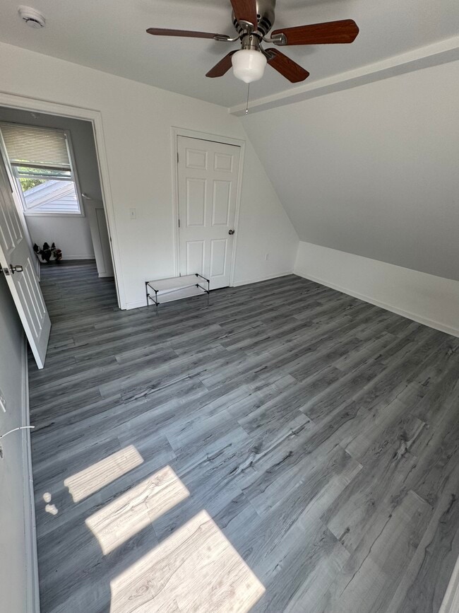 Photo - 93 Winchester Ave Unit 2