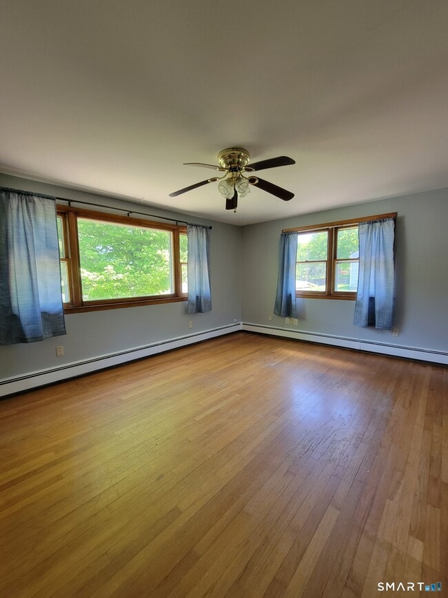 Photo - 18 Parsonage Rd Unit Floor 2