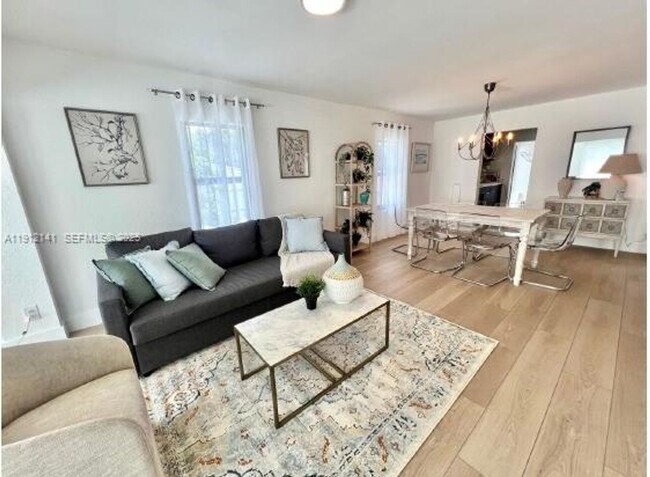 Photo - 6848 N Miami Ave Unit 6848 N Miami Ave