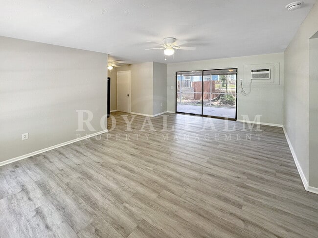 Photo - 1881 Edison Ave