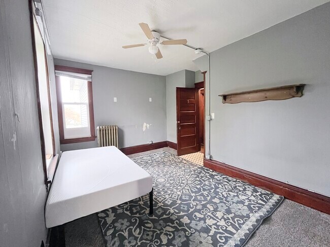 Photo - 216 E South St Unidad 5