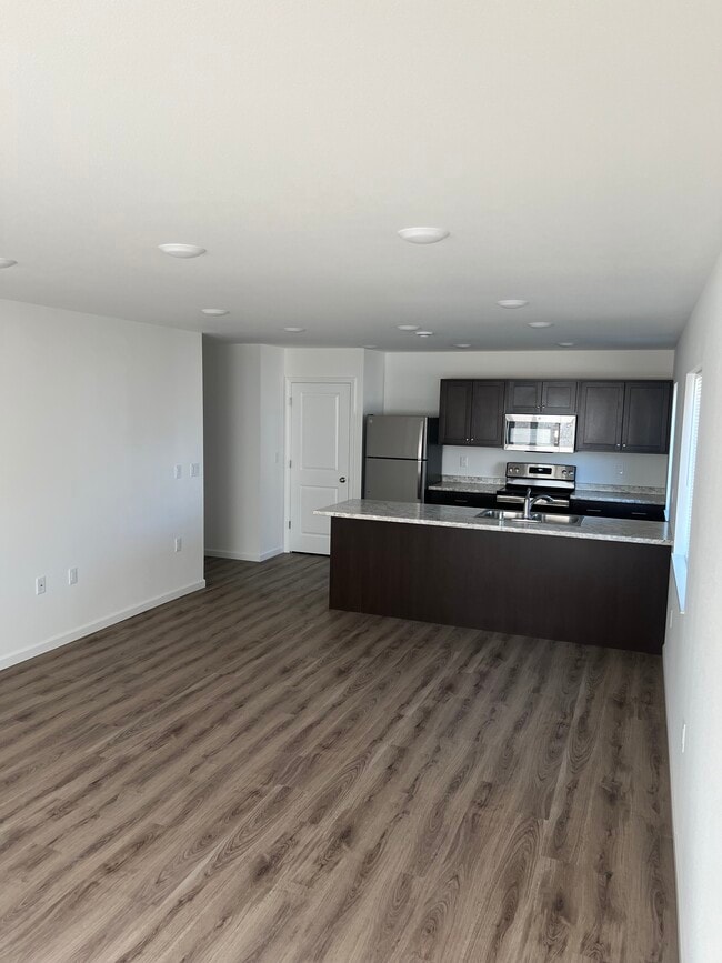 Living room / kitchen - 2652 Stryker Lp Unit B