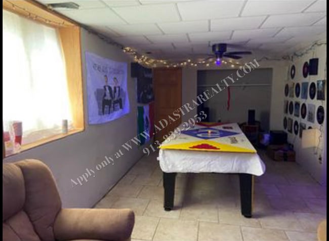 Photo - 1741 W 20th St