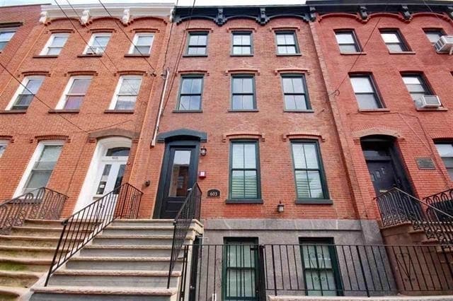 Building Photo - 603 Bloomfield St Unit 4