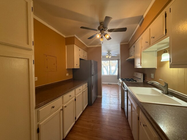 Photo - 3108 Roberts Dr Unit 5