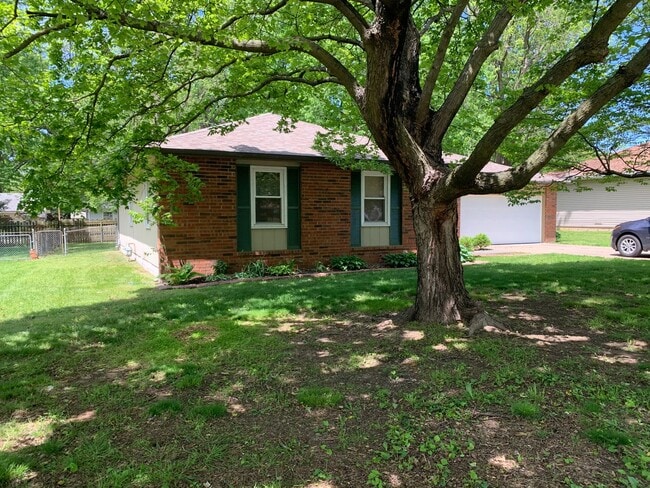 Photo - 3 Bedroom, 2 Bathroom Home for Rent!!