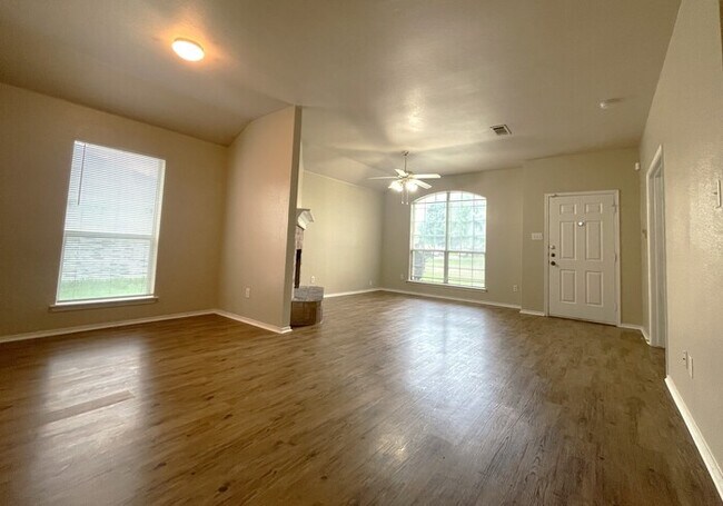 Photo - Beautifully Designed Home – Available for ...