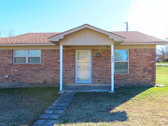 Building Photo - Updated 2 Bedroom, 1 Bath Duplex in Whiteh... Rental