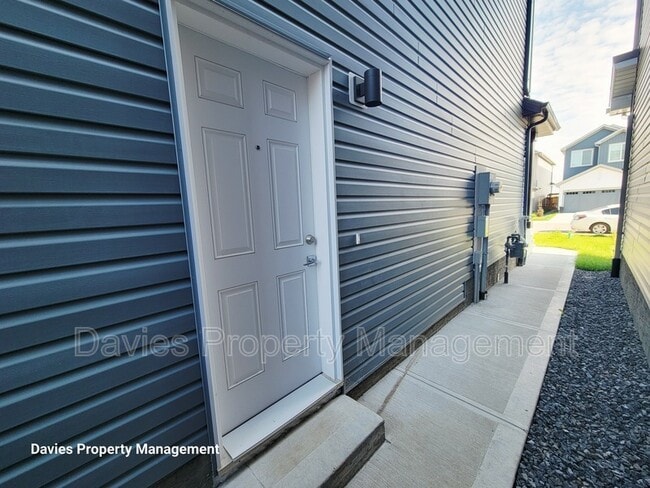 Photo - 4677-4177 177 Ave NW