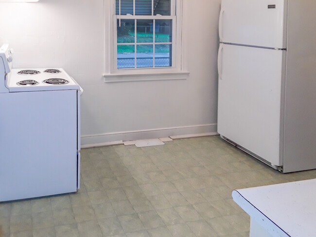 Photo - 95 Slagle Ave