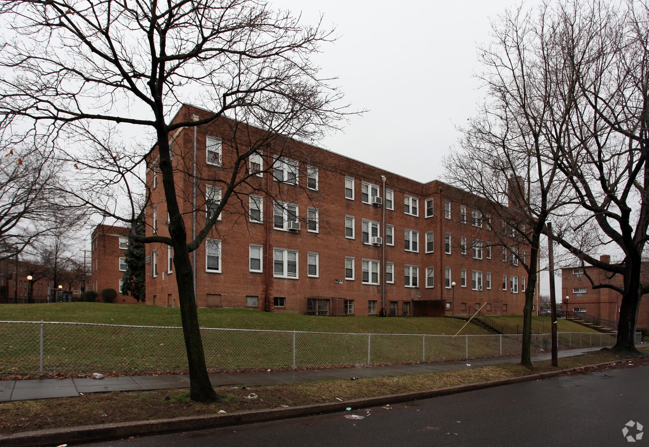 Photo - 3500-3510 Minnesota Avenue SE Apartments
